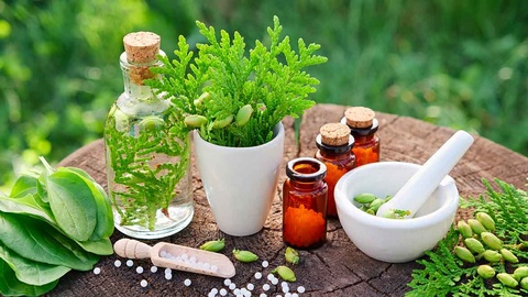 Homöopathie © Shutterstock