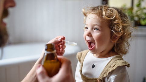Antibiotikum Kinder © shutterstock