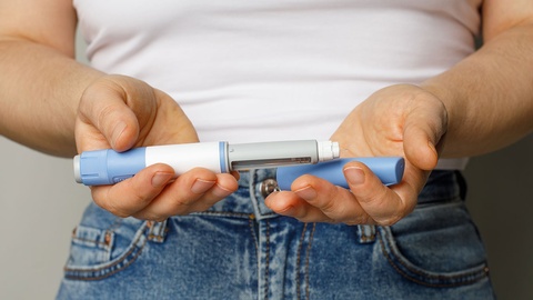 Abnehmspritze &copy; Shutterstock