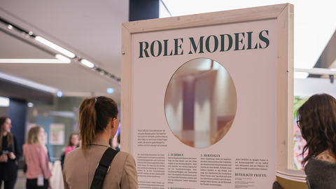 eePhotograph &copy; eePhotograph