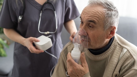 COPD-Patient &copy; shutterstock