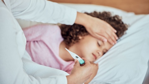 Kind ist krank © shutterstock