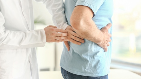 Symbolbild: Patient beim Arzt © Shutterstock