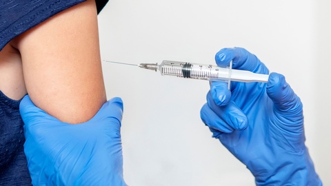 Themenbild Impfen © Shutterstock