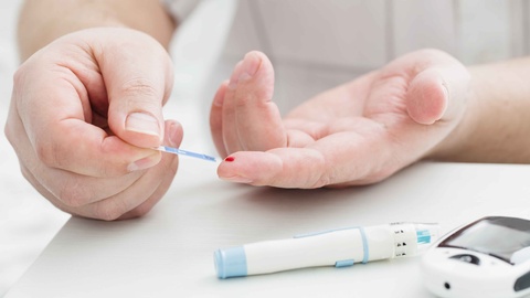 Blutzuckertest © Shutterstock