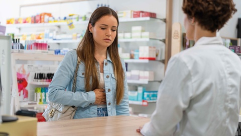 Frau an der Tara &copy; iStock