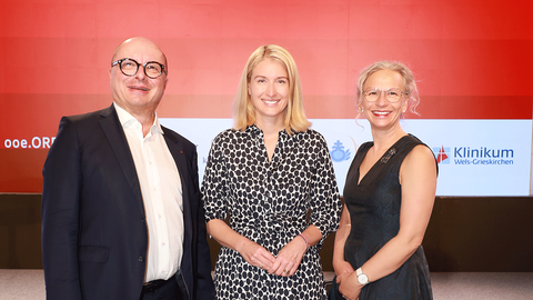 Das Pr&auml;sidium der LGSt. Ober&ouml;sterreich, Mag. pharm. Thomas W. Veitschegger und Mag. pharm. Monika Aichberger, mit LH-Stv. Mag. Christine Haberlander. &copy; GregorHartlPhotography