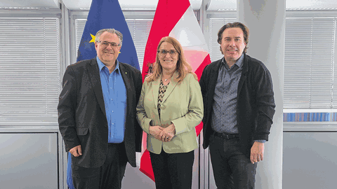 VAAOE &copy; VAAOE