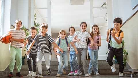 Schule &copy; Shutterstock