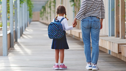 Mutter mit Kind © Shutterstock