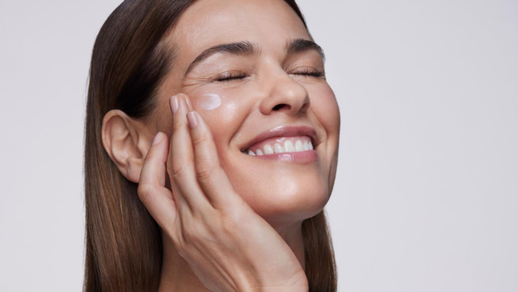 Eucerin &copy; Eucerin