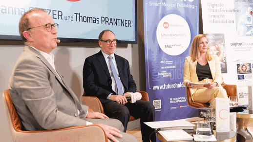 V. l.: C3-Geschäftsführer Thomas Prantner,  Gesundheitsminister Johannes Rauch und  PULS 24-Moderatorin Johanna Setzer im Talk. © Hans Leitner