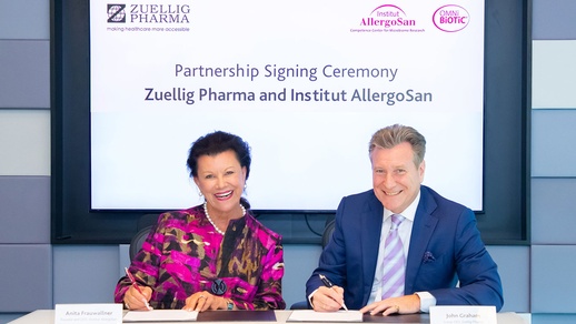 Partnerschaftsunterzeichnung  © ZuelligPharma