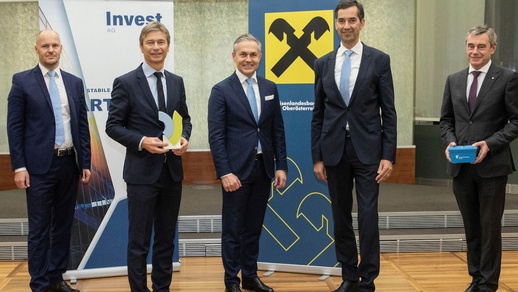 Gernot Hofer (Vorstand Invest AG), Andreas Windischbauer, Maximilian Künsberg Sarre, Andreas Janka (alle Vorstand Herba Chemosan), Heinrich Schaller, RLB-Generaldirektor. © Foto Strobl