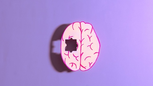 Demenz dargestellt als fehlendes Puzzlesteil des menschlichen Gehirns © Shutterstock