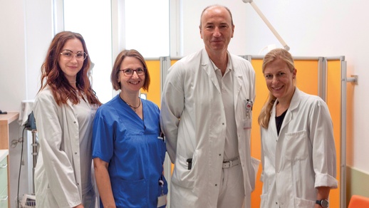 v. l. n. r.: Annika Virgolini, BSc, DGKP/KSB Sandra Bielitz-Holzer,  Prim. Dr. Franz Berger, Mag. pharm. Stefanie Hehenberger, aHPh © Beigestellt