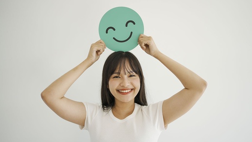 Glückliche Frau © Shutterstock