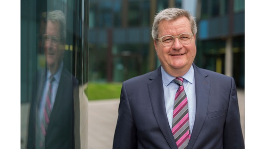 Dr. Wolfgang Andiel  © Stefan Seyfert / herzundauge.com