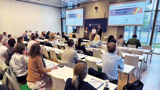 Rund 60 Apotheker:innen nahmen am ersten Pharmakotherapie-Symposium an der PMU Salzburg teil. &copy; beigestellt