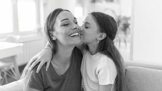 Glückliche Mutter und Kind © Shutterstock