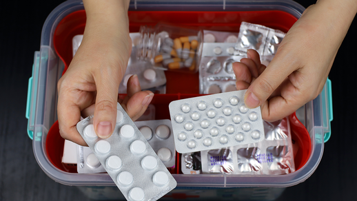 Medikamente auf Reisen © Shutterstock