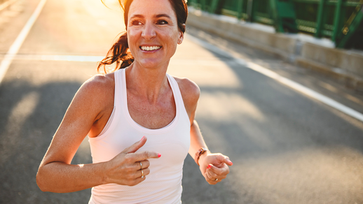 Laufende Frau &copy; shutterstock