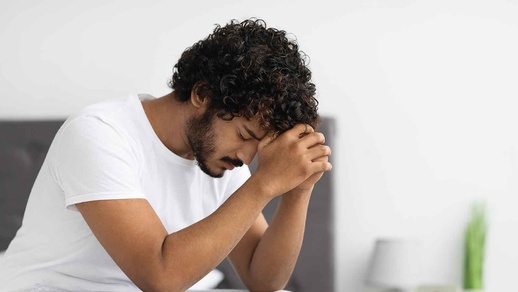 Mann verzweifelt © Shutterstock