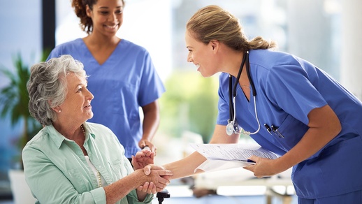 Pflegepersonal © shutterstock