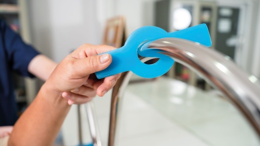 Probleme bei Tätigkeiten mit den Händen © iStock