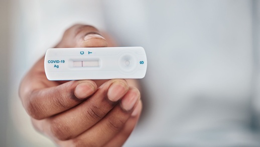 Covid Test © shutterstock