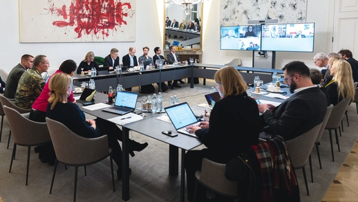 Mehr als ein Jahr stand die Gecko-Kommission der Regierung beratend zur Seite. © BKA Florian Schroetter