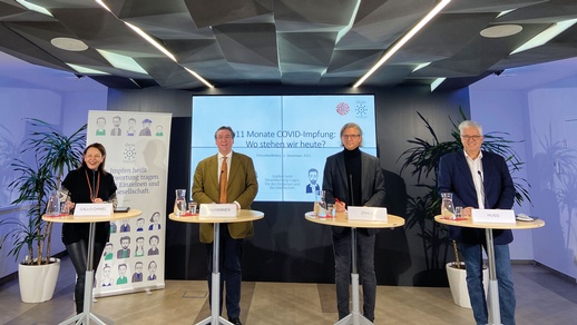 V. l. n. r. Mag. Renée Gallo-Daniel; Univ.-Prof. Dr. Florian Thalhammer; Dr. Ralf Harun Zwick; Andreas Huss, MBA © FINE FACTS Health Communication