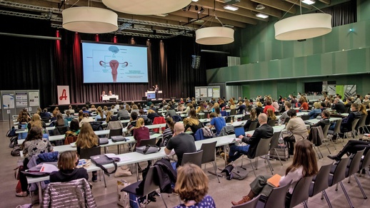 Da immer mehr Kund:innen in der Apotheke um Rat beim Thema (unerfülltem) Kinderwunsch bitten, waren die Schwerpunkte der Tagung reproduktionsmedizinische Methoden, Schwangerschaft, Sexualmedizin. © Anja Prade Photographie