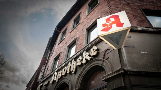 Deutsche Apotheke © iStock BalcansCat