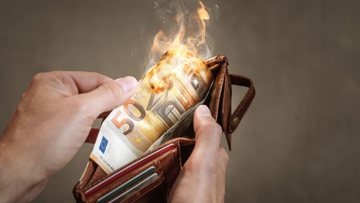 Die maßgebliche Inflationsrate beträgt 9,9 %, daher werden die für heuer geltenden Beträge um 6,6 % automatisch angehoben. © Shutterstock