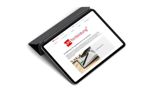 Die Startseite der Online-Plattform Apofortbildung auf einem iPad. © Beigestellt