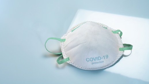 Covid-Maske © Shutterstock