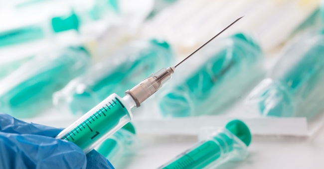 FSME-Impfung © Shutterstock