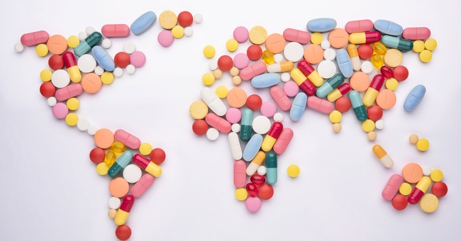 Medikamente Erde © Shutterstock