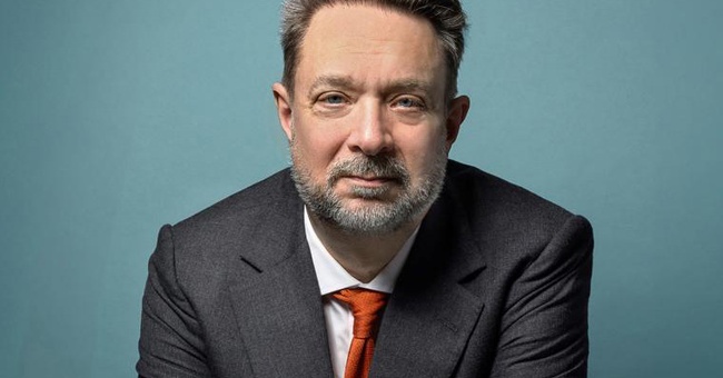 Richard Saynor, CEO von Sandoz, will sich dem Zolldruck Trumps nicht beugen und weiter nicht in den USA produzieren. © Sandoz