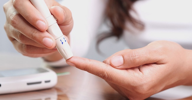 Insulin messen © shutterstock