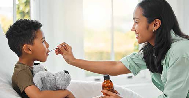 Paracetamol und Ibuprofen zur Fiebersenkung bei Kindern © Shutterstock