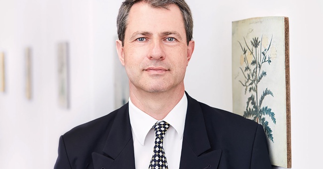 Schwabe Austria vergibt gemeinsam  mit den Austrian Young Pharmacists  und den Universitäten Wien, Graz  und Innsbruck nun bereits zum zweiten  Mal den Phytoforschungspreis  für herausragende Arbeiten auf  dem Gebiet der Pharmakognosie. © beigestellt