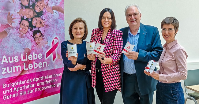 V. l. n. r.: Andrea Konrath (Geschäftsführerin Krebshilfe Bgld.),  Astrid Eisenkopf (Landtagspräsidentin), Dieter Schmid  (Präsident der Apothekerkammer Bgld.), Julia Kornfeind  (Vizepräsidentin der Apothekerkammer Bgld.) © Beigestellt