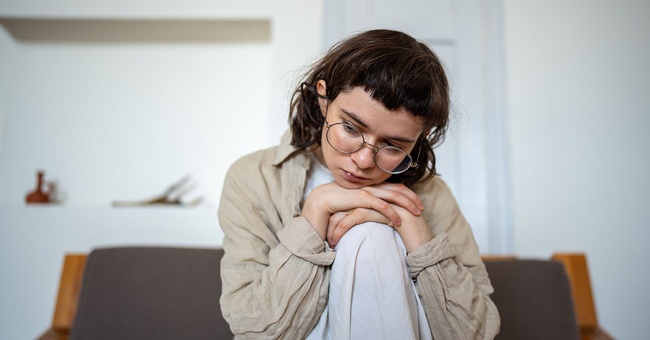 Frau ist traurig. &copy; Shutterstock