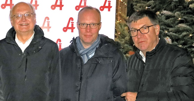 Jan Pazourek (Dachverband der Sozialversicherungsträger) mit Alexander Biach (Sozialversicherung der Selbstständigen) und Andreas Krauter (ÖGK). © Beigestellt