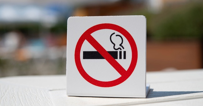 Rauchverbotschild © Shutterstock