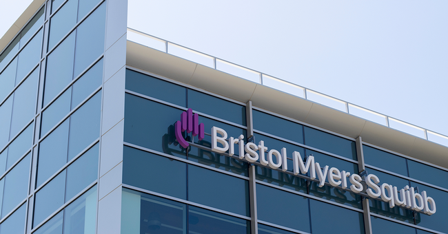 US-Pharmakonzern Bristol Myers Squibb  © Shutterstock/Tada Images