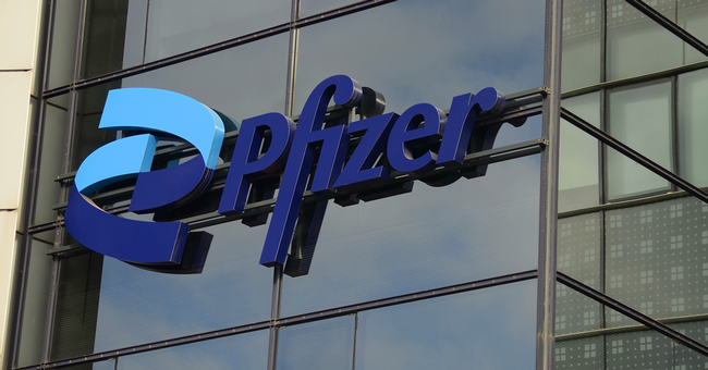 Pfizer © ShU studio/Shutterstock