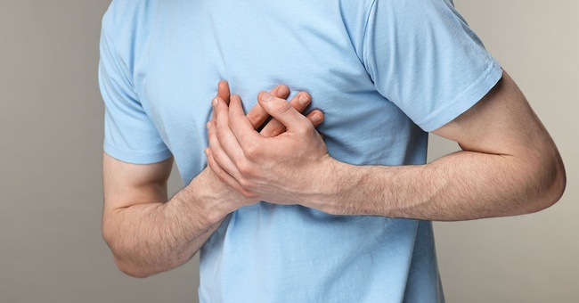 Sacubitril/Valsartan ist zugelassen zur Behandlung  Erwachsener mit symptomatischer, chronischer Herz&shy;insuffizienz mit reduzierter Ejektionsfraktion (HFrEF).  &copy; Shutterstock